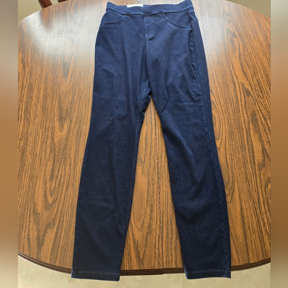 Utopia by HUE Denim Leggings  NWT